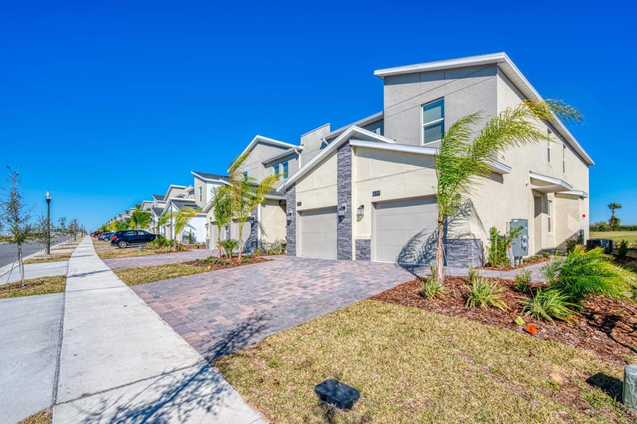 Pleasant Home With Lake View And Themed Bedroom Orlando Exterior photo